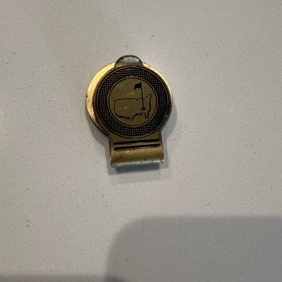 Gold Augusta’s Masters Hat Clip & Ball Marker - Picture 3 of 4